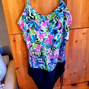 NWT Caribbean Joe Black and Floral One Piece Swimsuit size 10